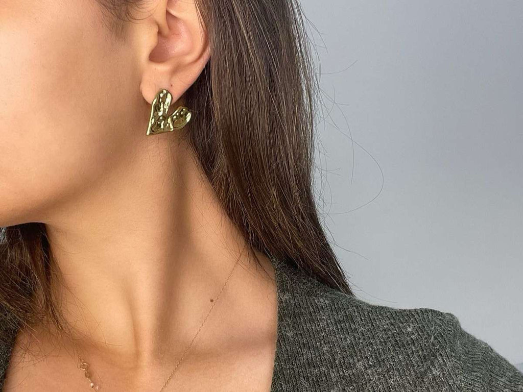 heart shaped gold platted earrings