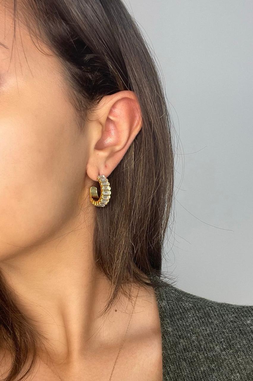gold hoop earrings