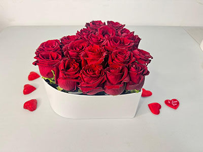 Heart of Roses Box 