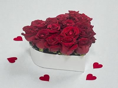 Heart of Roses Box- Medium Size