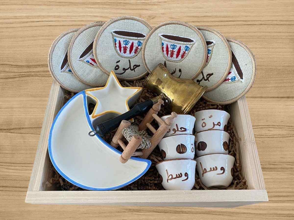 coffee set with 6 coffee cups, rakwe, coasters and plate