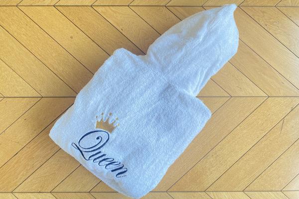 The Queen Bathrobe