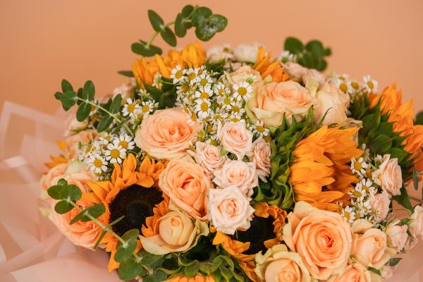 Sunflowers & Roses Bouquet