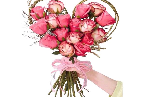Pink Roses Heart Shaped Bouket | Birthday Present