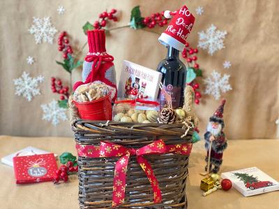  Christmas Gift Basket