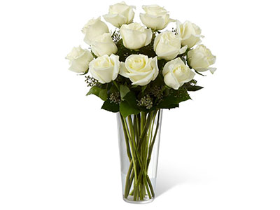 12 White Roses Bouquet