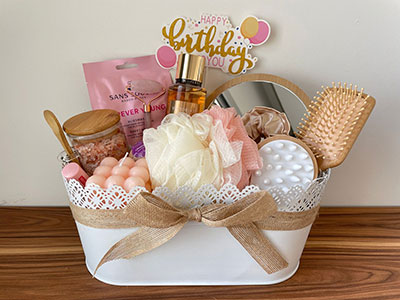 Birthday Girl Bath Basket|Birthday Present