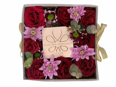 Flower Box With Reve d