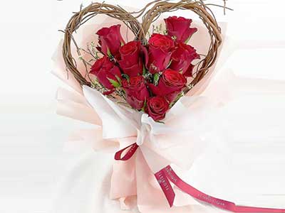Heart Flowers Bouquet | giftonclick