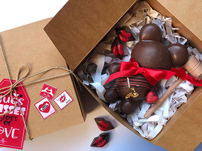 Love Chocolate Teddy Bear|Giftonclick